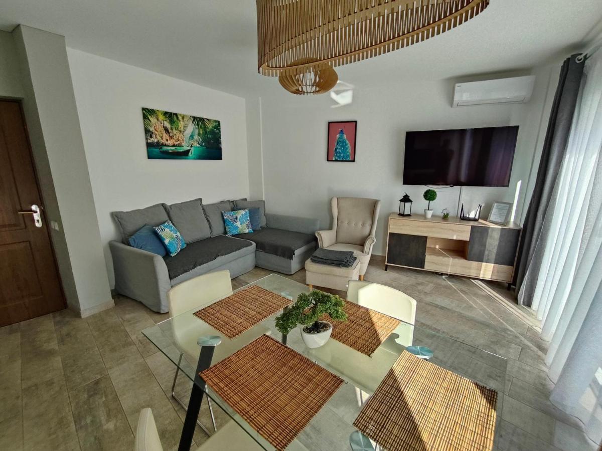 Malibu Park Apartments Sol アデヘ エクステリア 写真