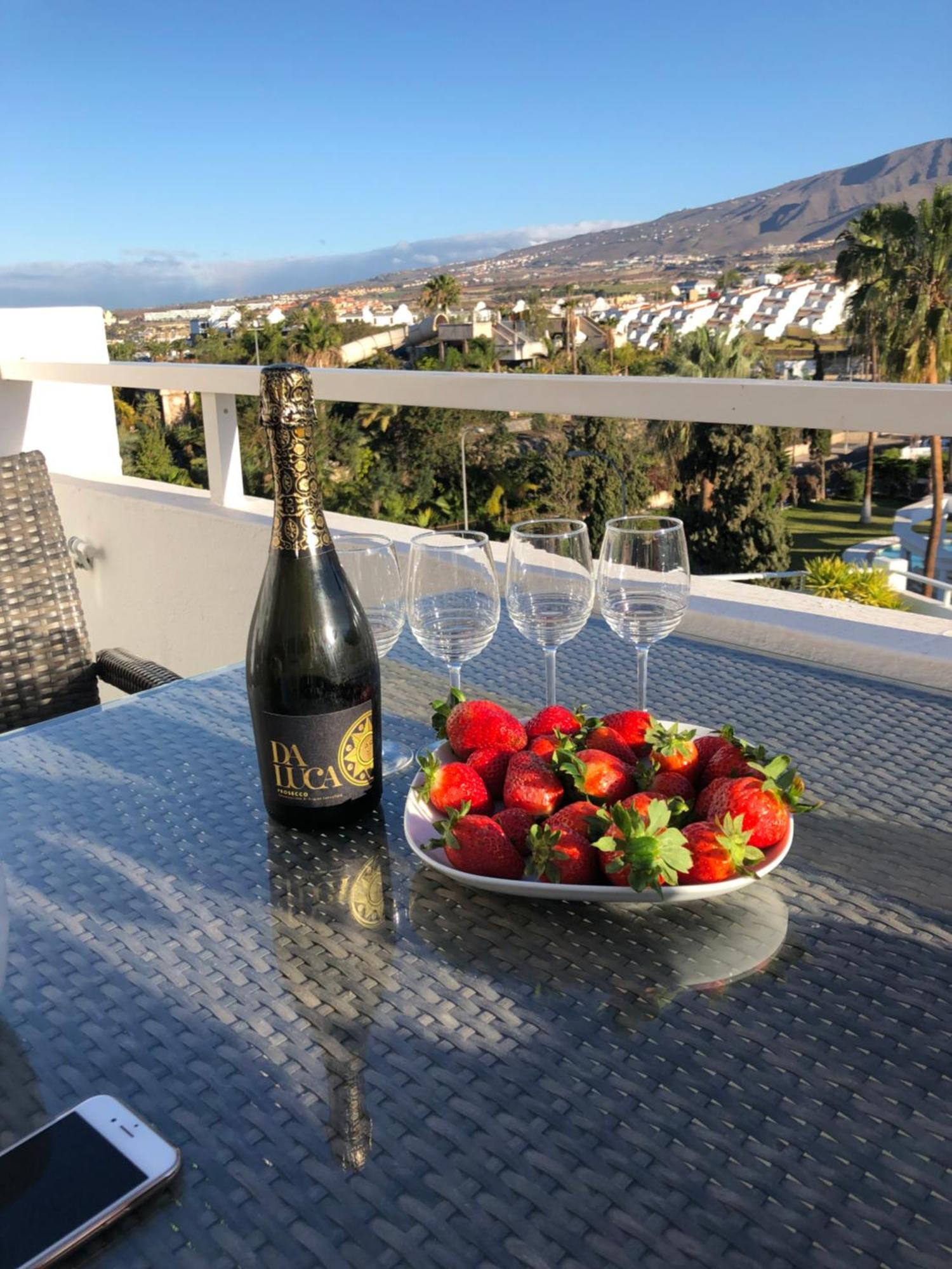 Malibu Park Apartments Sol アデヘ エクステリア 写真
