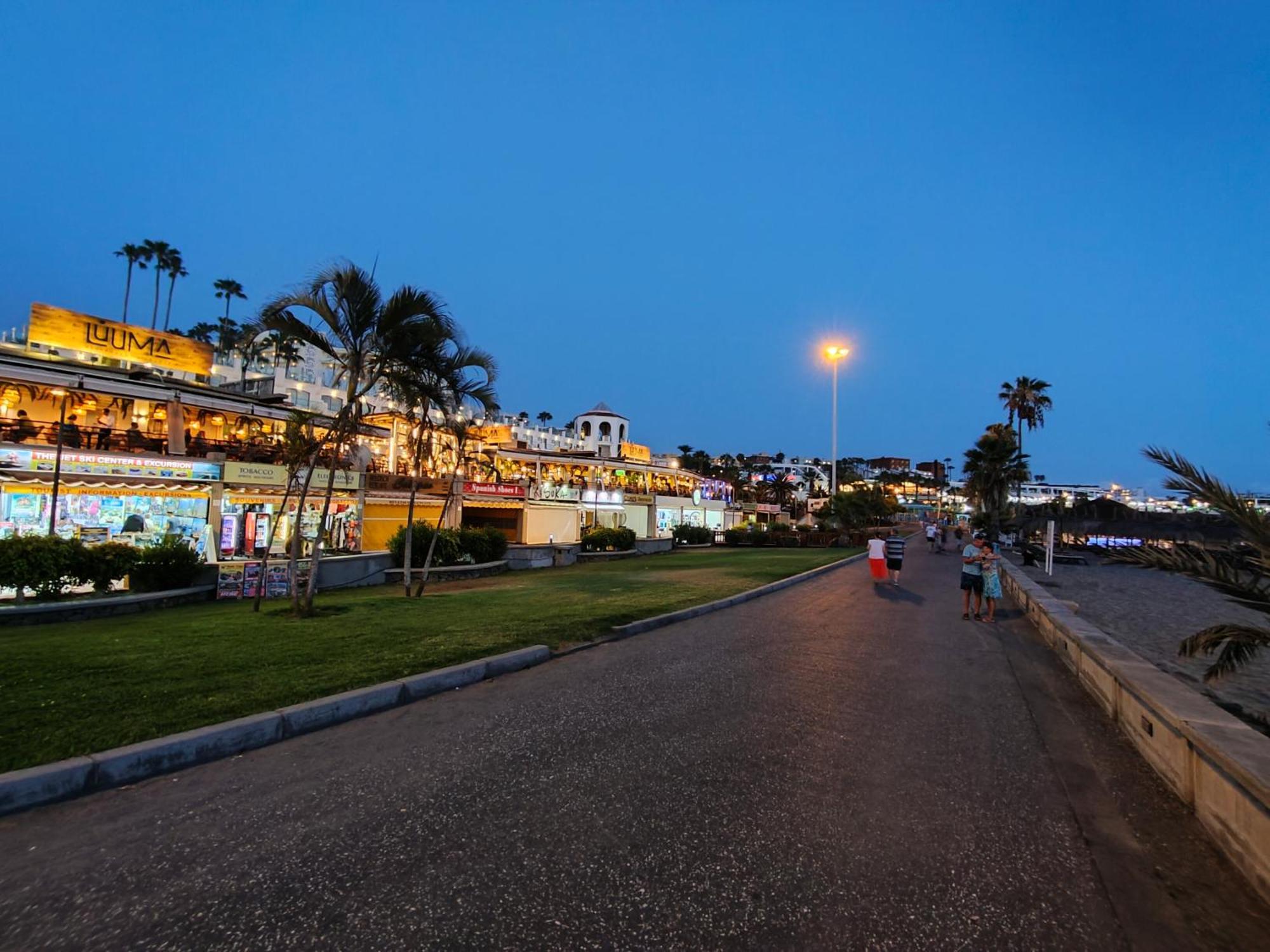 Malibu Park Apartments Sol アデヘ 部屋 写真